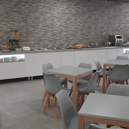 Hotel Santa Maria 3*